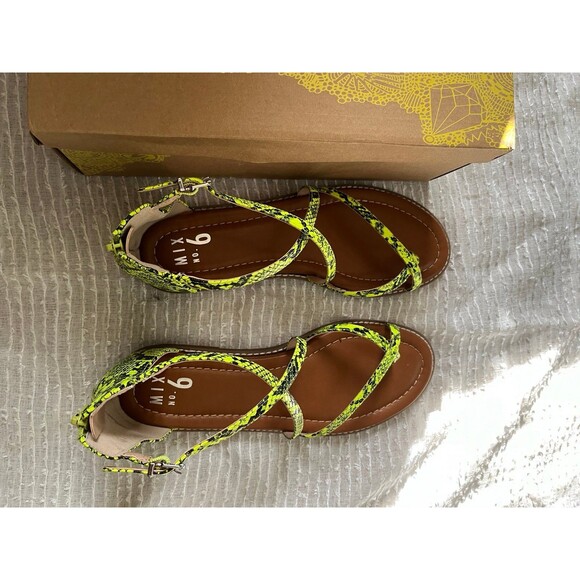 Mix No 6 Highlighter Yellow Snake Print Sandals 10M - Picture 10 of 10